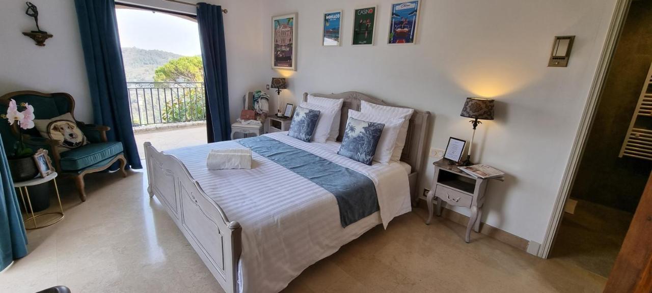 Loup Castel Boutique Hotel B&B Le Bar-sur-Loup Bagian luar foto