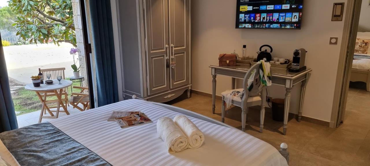 Loup Castel Boutique Hotel B&B Le Bar-sur-Loup Bagian luar foto