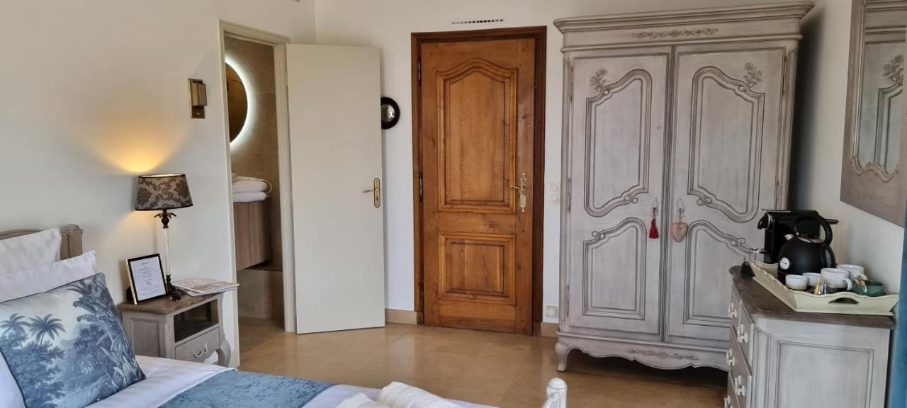 Loup Castel Boutique Hotel B&B Le Bar-sur-Loup Bagian luar foto