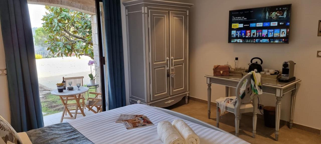 Loup Castel Boutique Hotel B&B Le Bar-sur-Loup Bagian luar foto