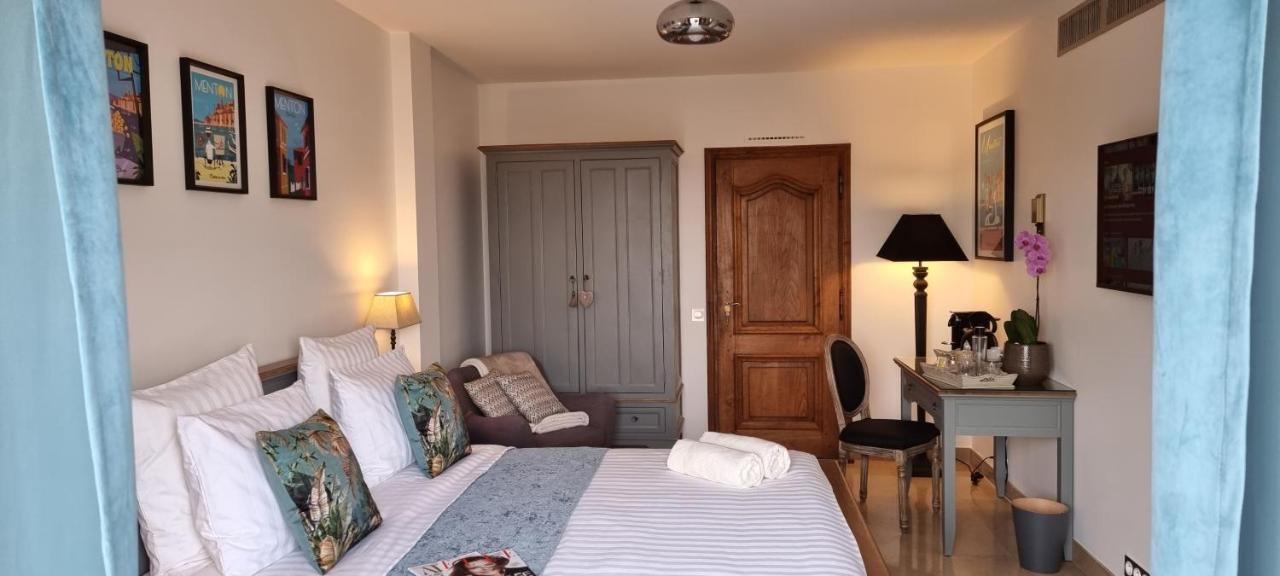 Loup Castel Boutique Hotel B&B Le Bar-sur-Loup Bagian luar foto