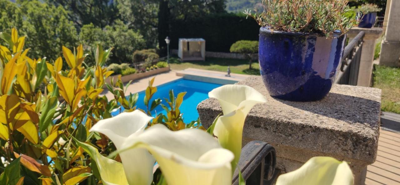 Loup Castel Boutique Hotel B&B Le Bar-sur-Loup Bagian luar foto