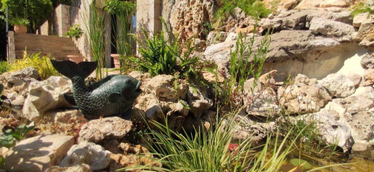 Loup Castel Boutique Hotel B&B Le Bar-sur-Loup Bagian luar foto