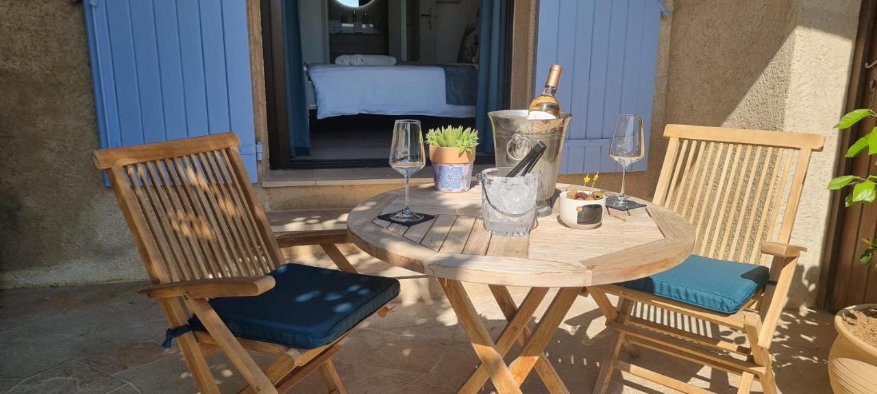 Loup Castel Boutique Hotel B&B Le Bar-sur-Loup Bagian luar foto