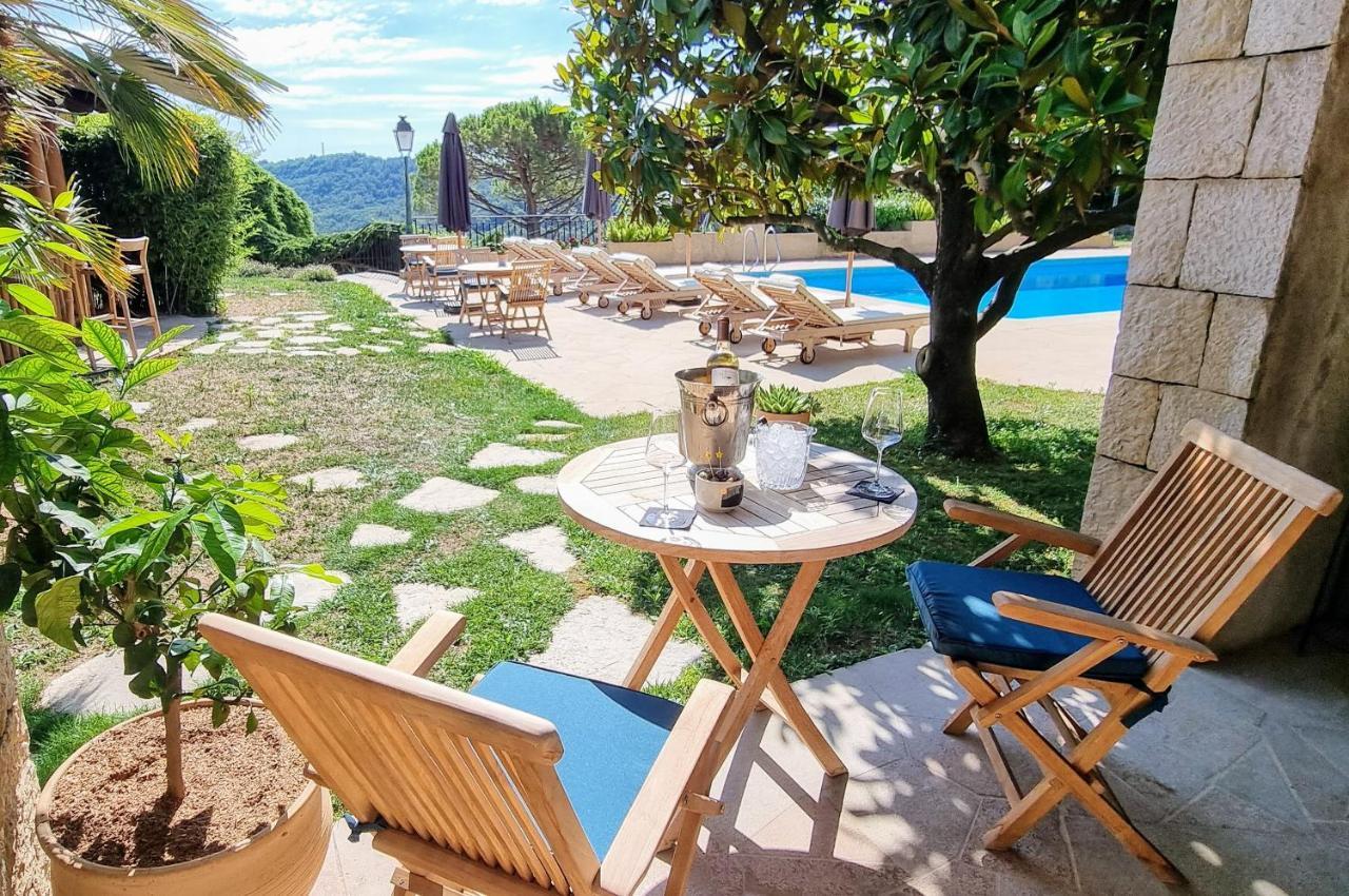 Loup Castel Boutique Hotel B&B Le Bar-sur-Loup Bagian luar foto