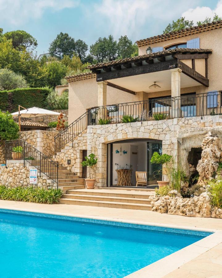 Loup Castel Boutique Hotel B&B Le Bar-sur-Loup Bagian luar foto