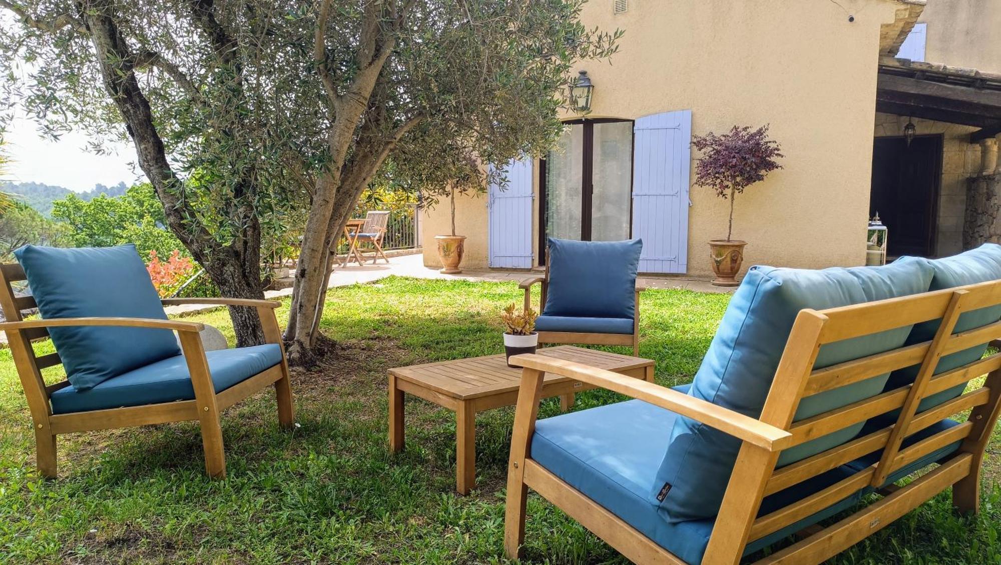 Loup Castel Boutique Hotel B&B Le Bar-sur-Loup Bagian luar foto