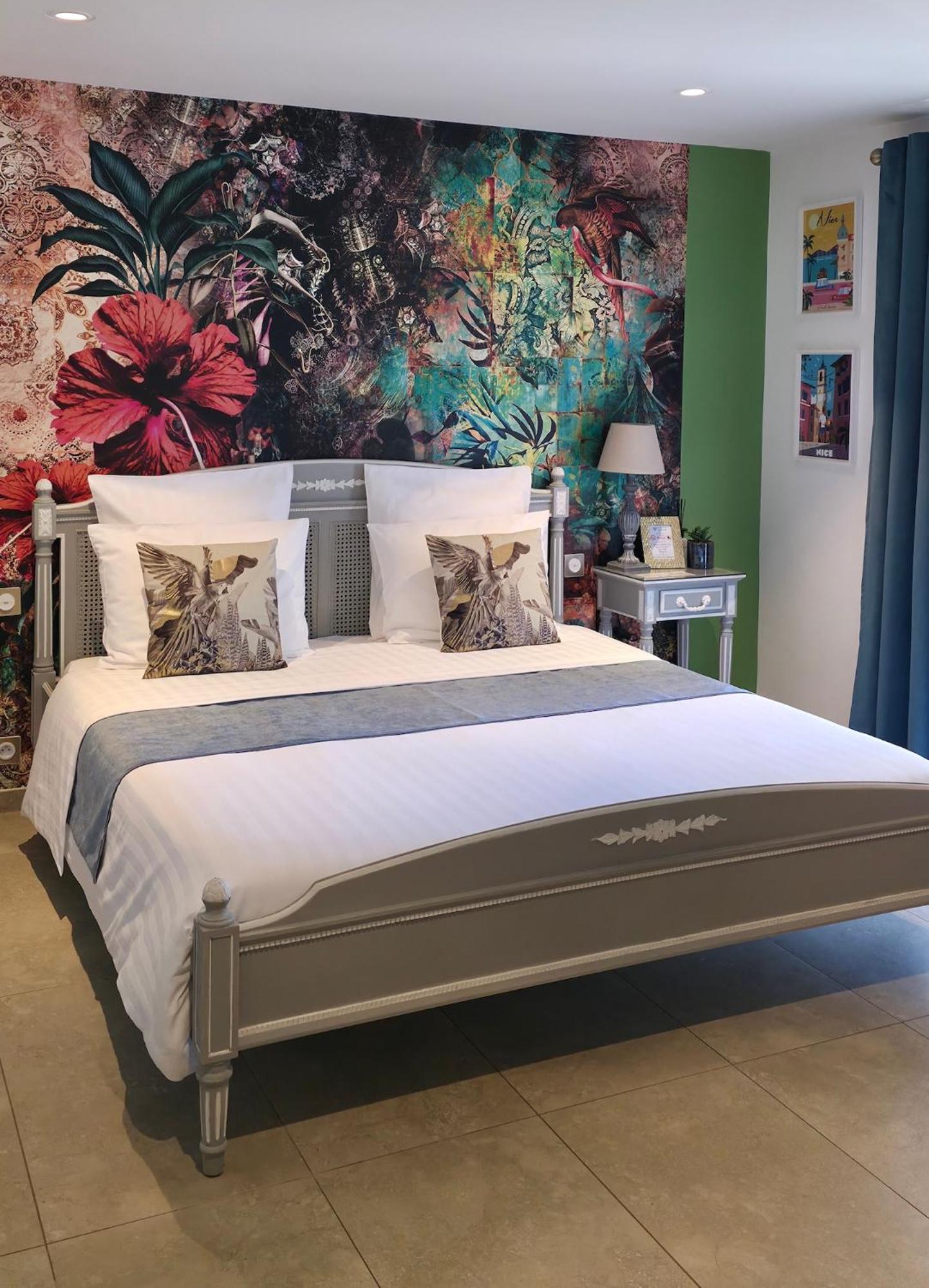 Loup Castel Boutique Hotel B&B Le Bar-sur-Loup Bagian luar foto